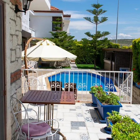 Hotel Alatrio Alaçatı